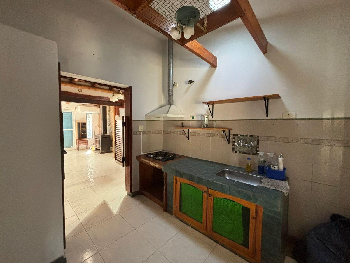 Foto de CASA DE ESTILO CON PARQUE ENCANTADOR EN VILLA LOS AROMOS, imagen 1