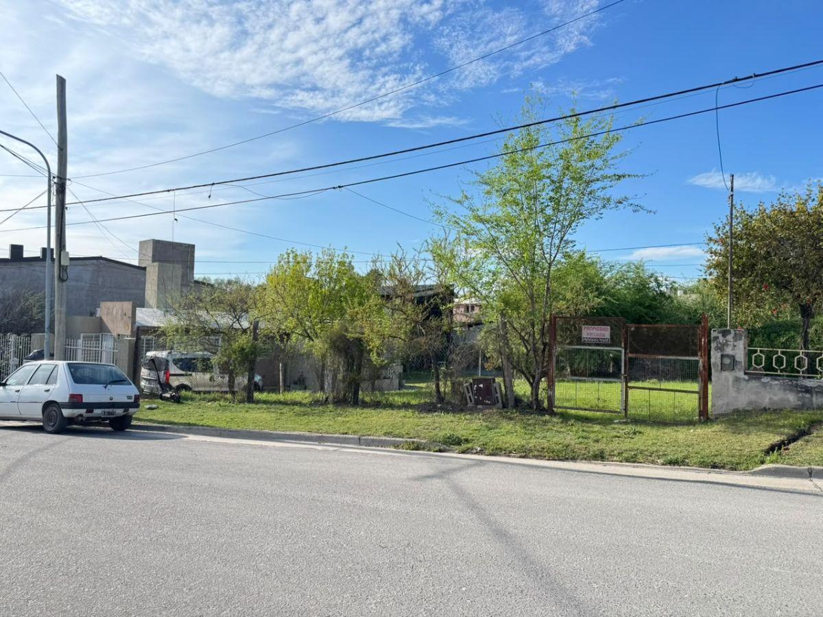 Foto de LOTE EN CALLE CHACABUCO A METROS DE ARROYO Y DE PTE ANCLA, imagen 1