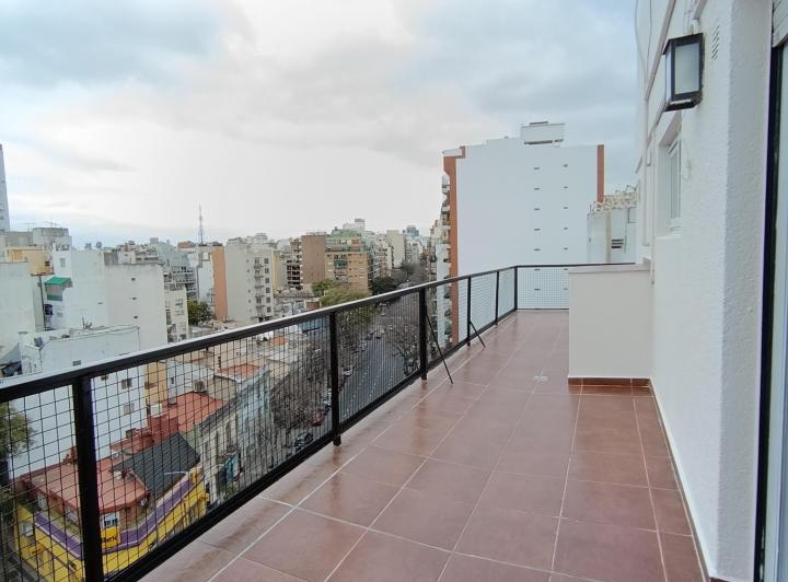 Dueño Directo alquila departamento al frente con gran balcón terraza 2