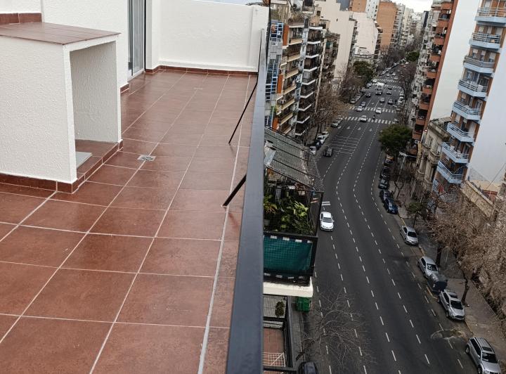 Dueño Directo alquila departamento al frente con gran balcón terraza 4