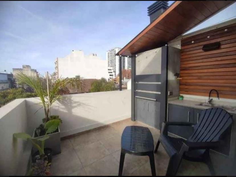 Venta de PH de 4 Ambientes con Terraza en Villa General Mitre 4