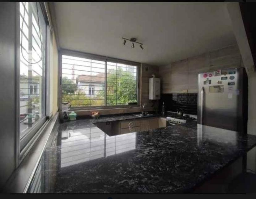 Venta de PH de 4 Ambientes con Terraza en Villa General Mitre 3