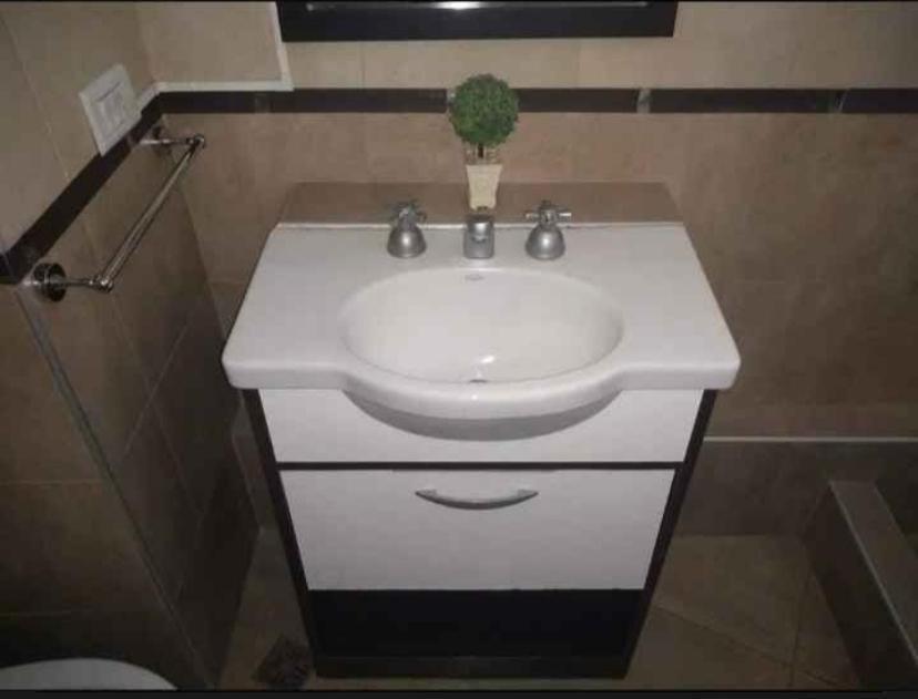 Venta de PH de 4 Ambientes con Terraza en Villa General Mitre 2