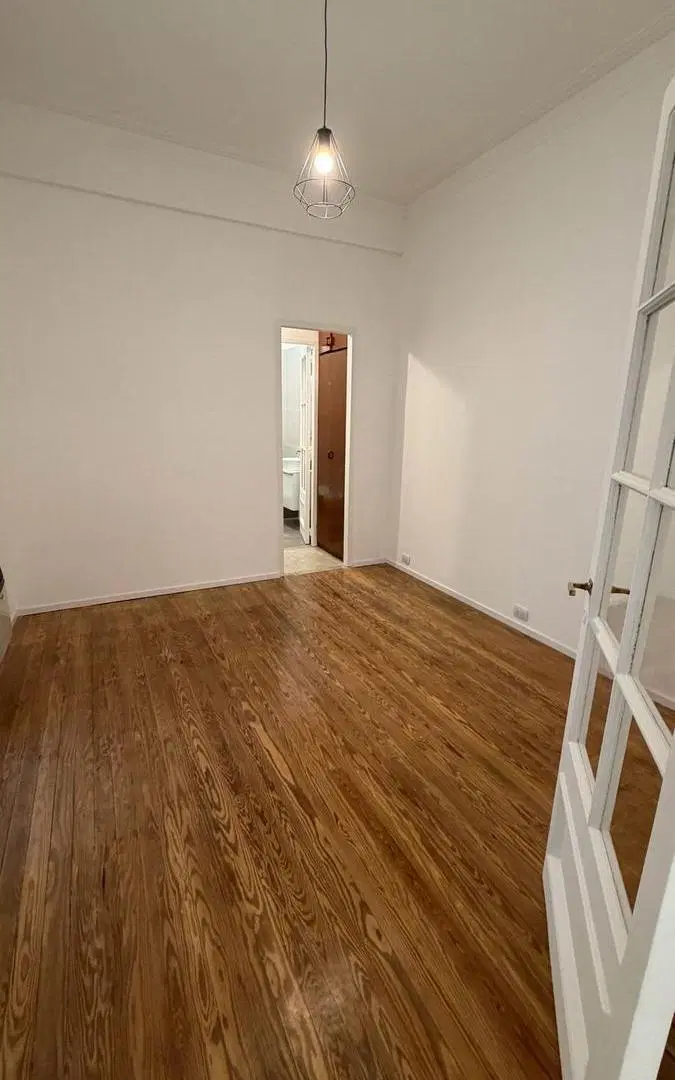 Venta de PH de 3 amb en planta baja con patio en Caballito. Reciclado 2