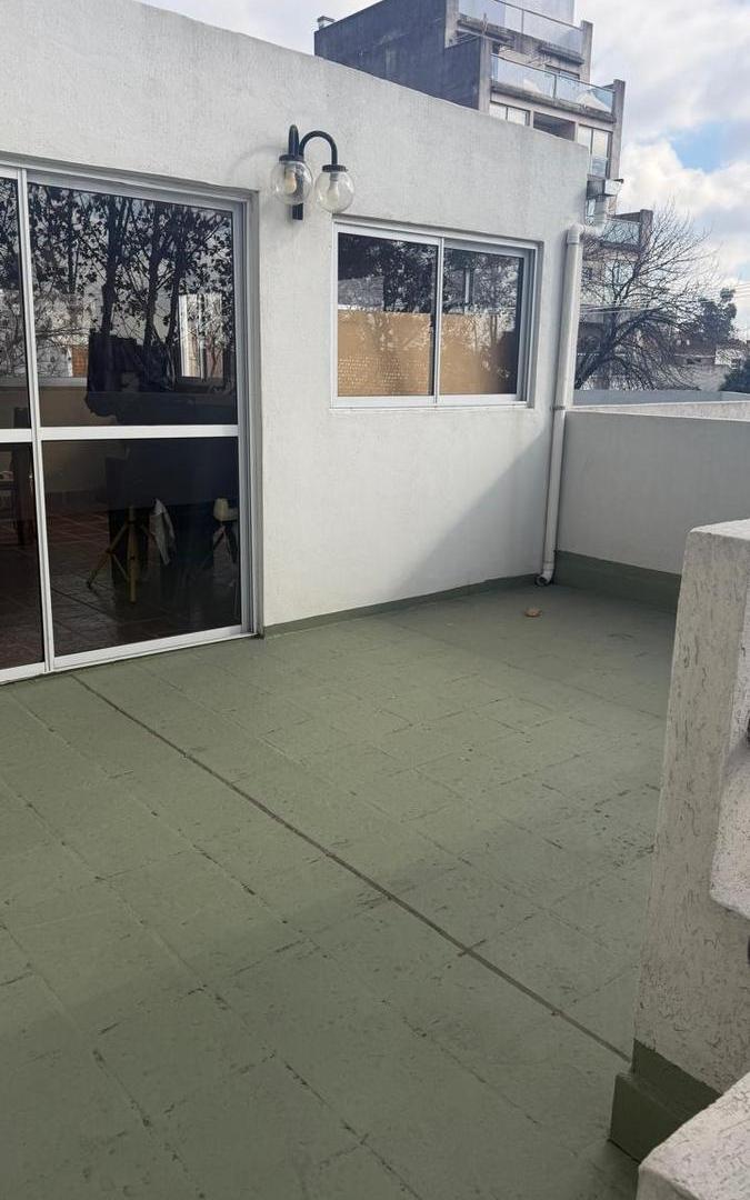 Foto de Venta de PH de 3 dormitorios, cochera , dos patios y quincho . Villa, imagen 2
