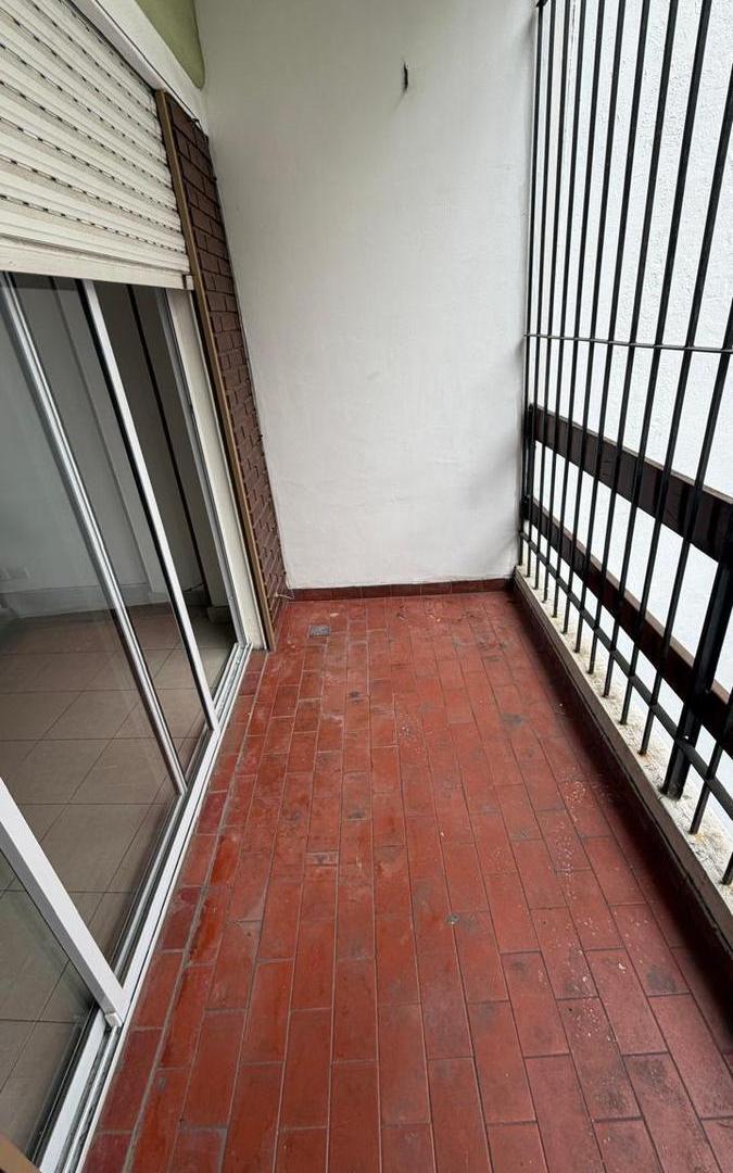 Foto de Venta de Departamento de 2 amb con cochera fija , al frente. Caballito, imagen 4
