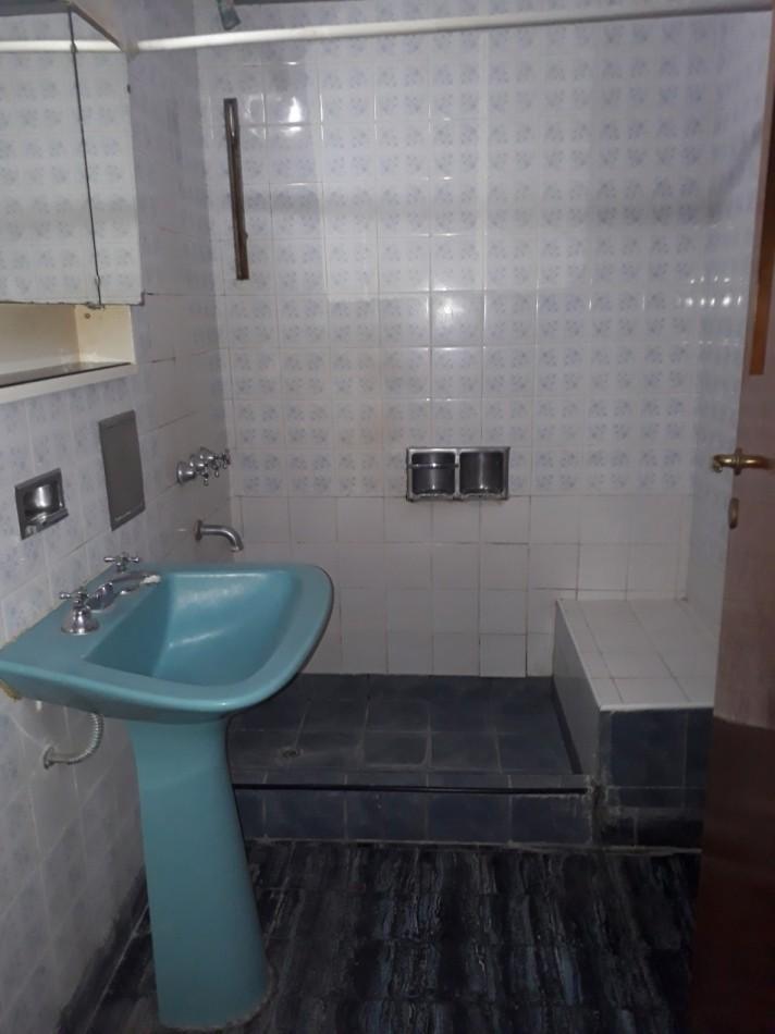 Vendo Casa Centrica Tres Dorm. 5