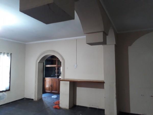 Casa 3 Dorm. - Sargento Cabral 200 3