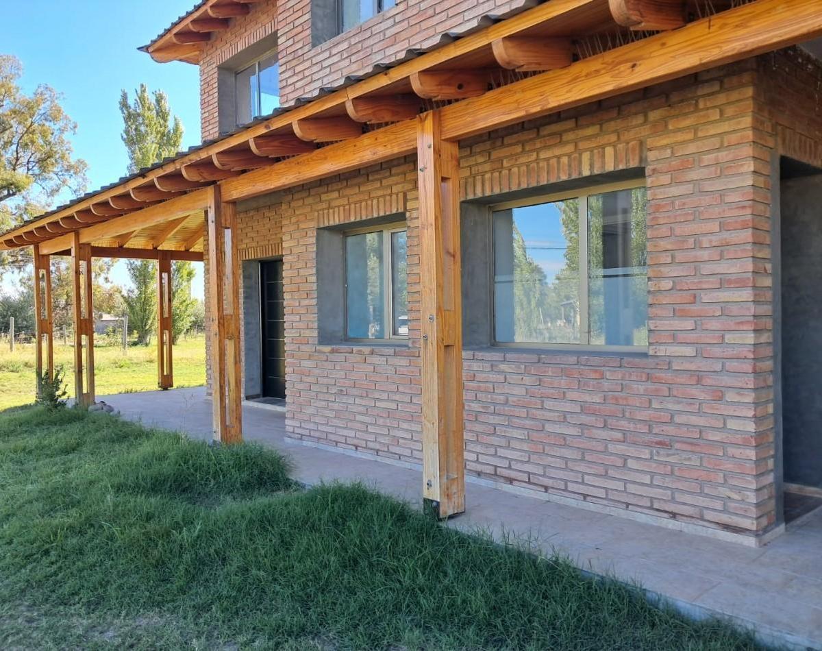 Casa en Calle El Chañaral - Tu Refugio Perfecto 5