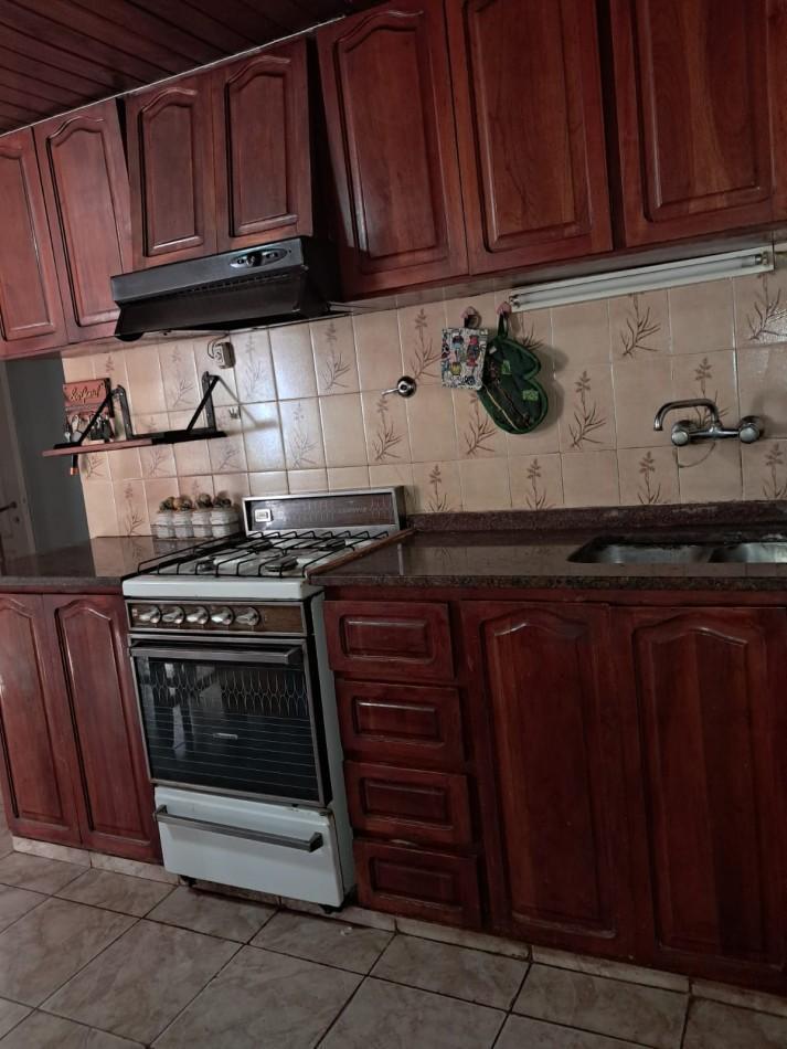 Foto de CASA EN VENTA | 3 DORMITORIOS | AMPLIO PARQUE, imagen 3