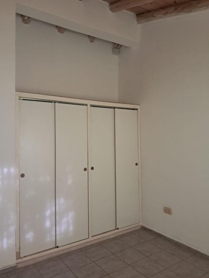Foto de CASA DOS DORMITORIOS | CALLE JUJUY CASI PEDRO VARGAS | 700.000, imagen 3