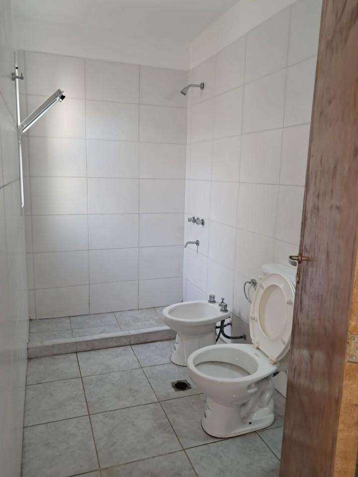 Foto de Alquiler Parque Norte | 2 dorm | Interno | $400.000, imagen 3
