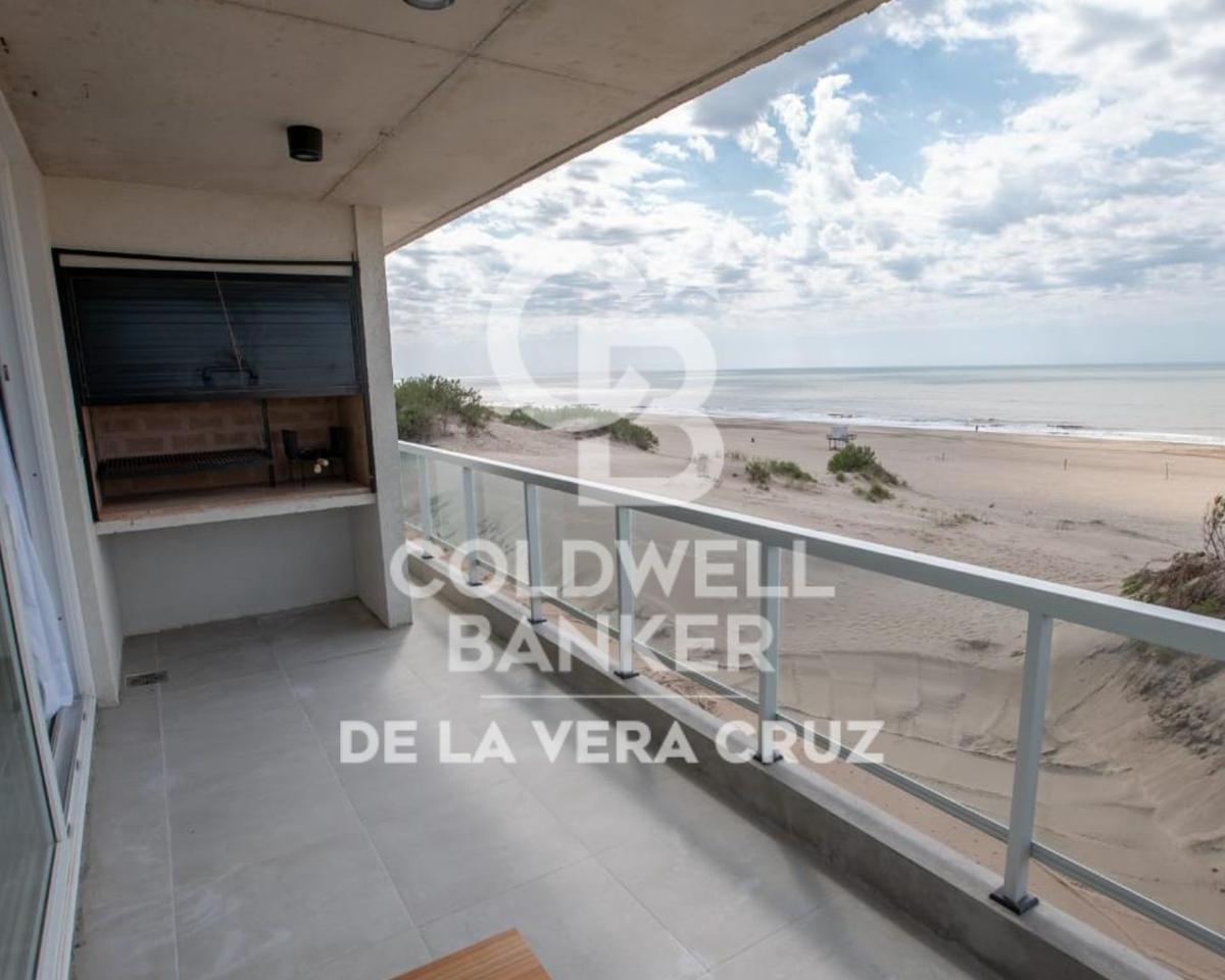 Departamento con Vista Al Mar, Las Gaviotas. 3