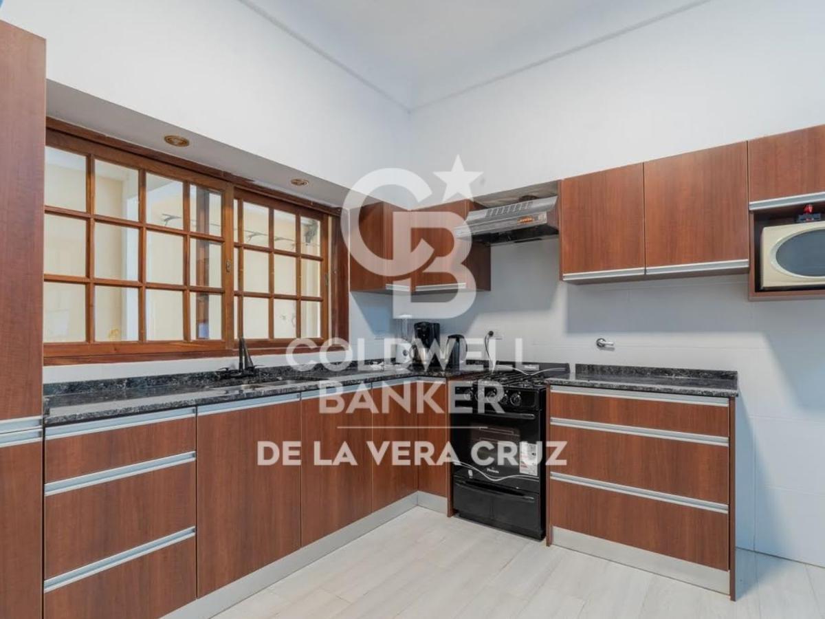 Casa de Estilo en Venta en Guadalupe Residencial, Patio Verde 4 Dorm. 3