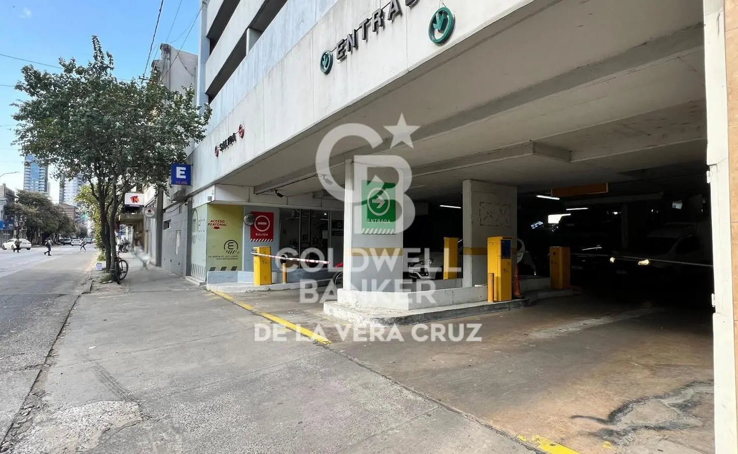 Cochera en Santa Fe 3