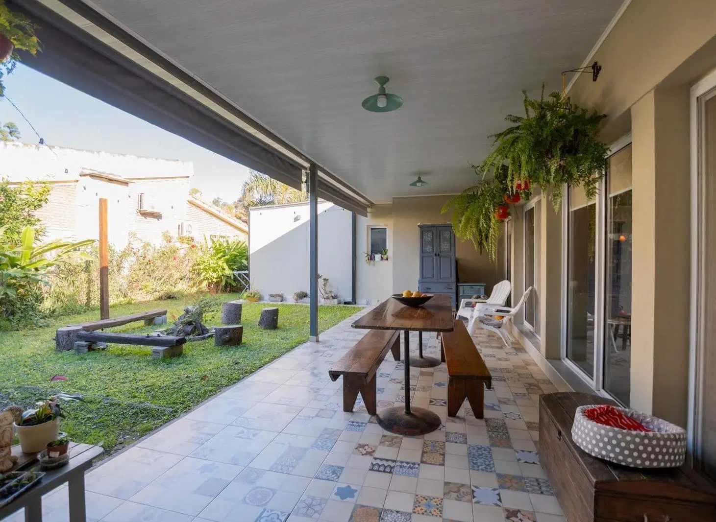 CASA DE 3 DORMITORIOS CON PILETA EN COUNTRY LOS MOLINOS 2