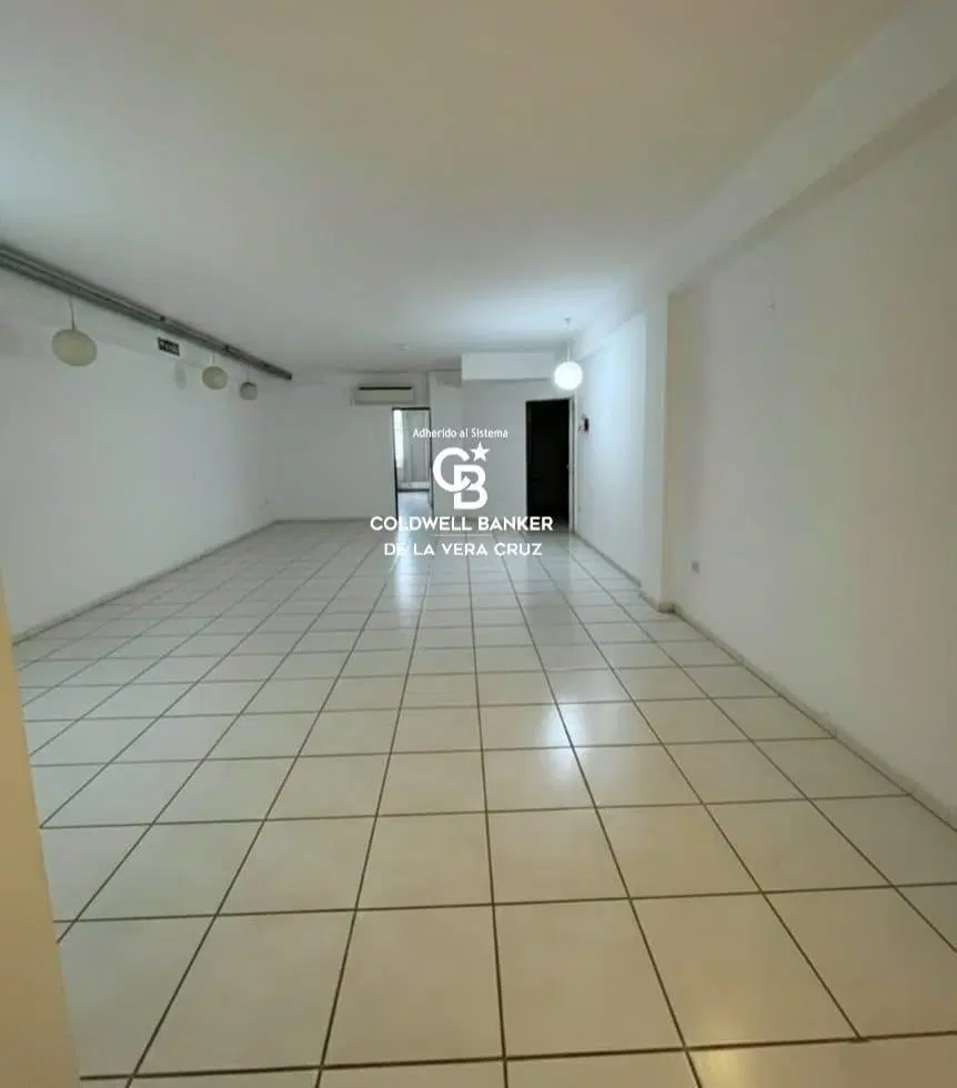 Amplio inmueble apto oficinas/empresas/consultorios 4