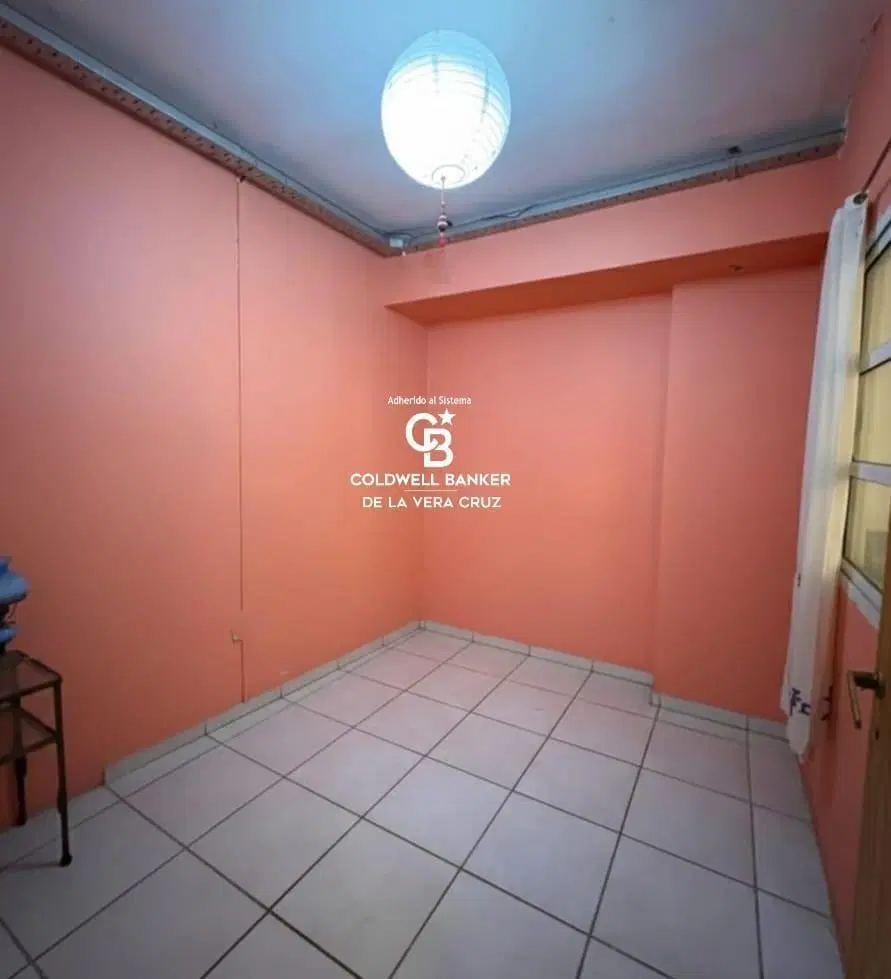Amplio inmueble apto oficinas/empresas/consultorios 3