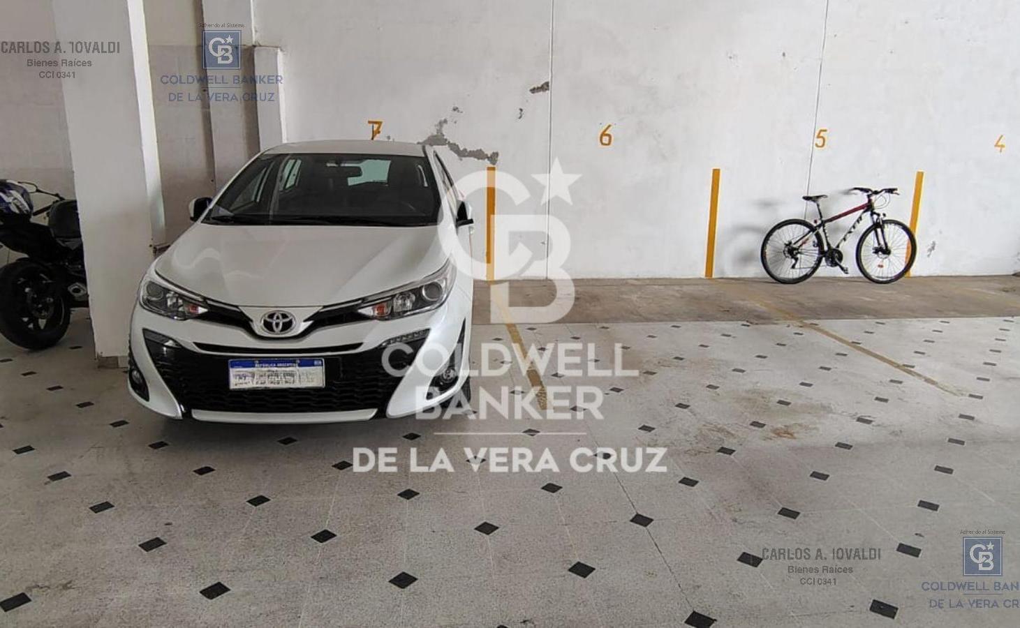 Foto de Cochera en Barrio Candioti Sur con porton automatico, imagen 1
