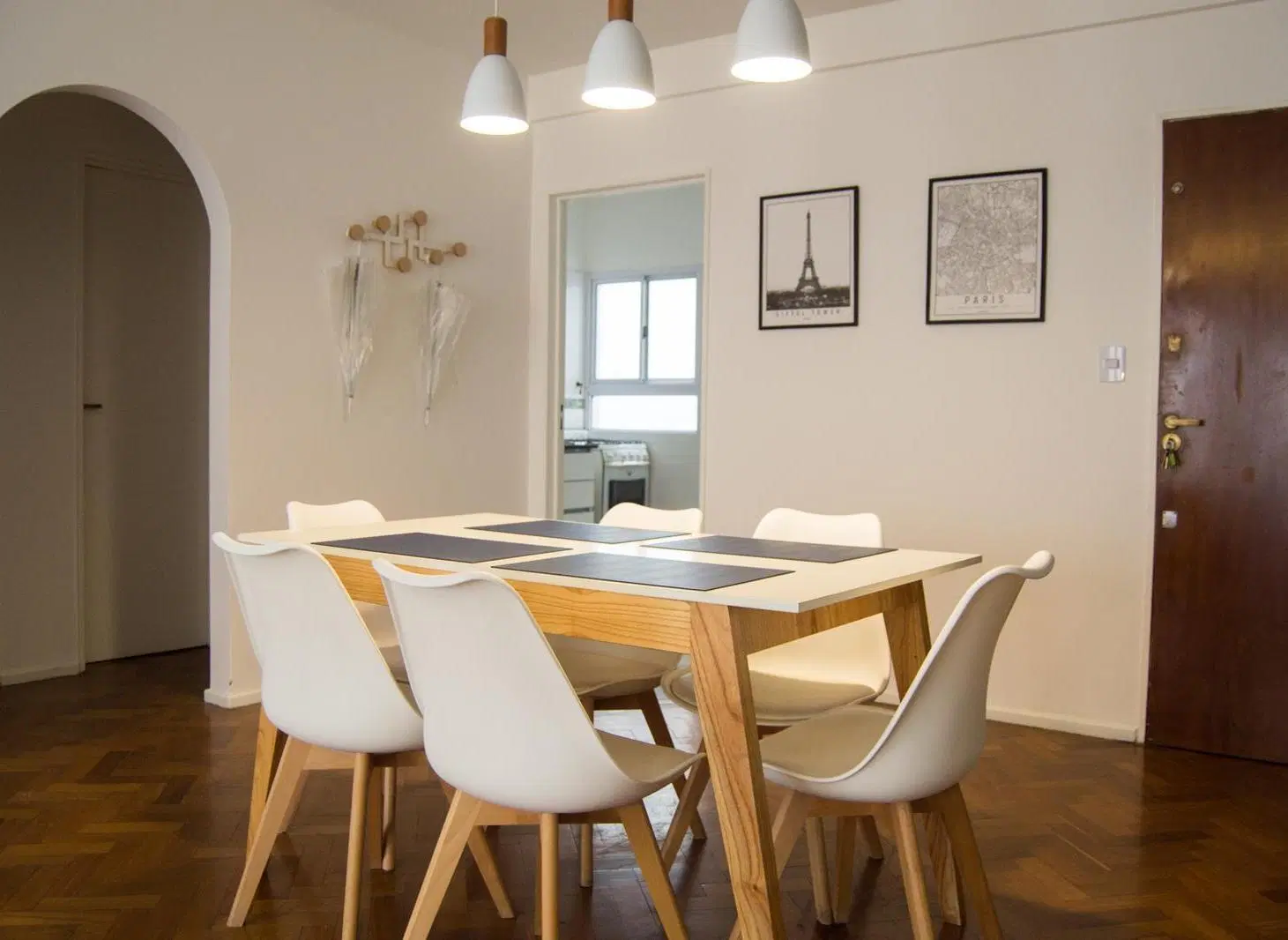 Ampio departamento en Recoleta 5