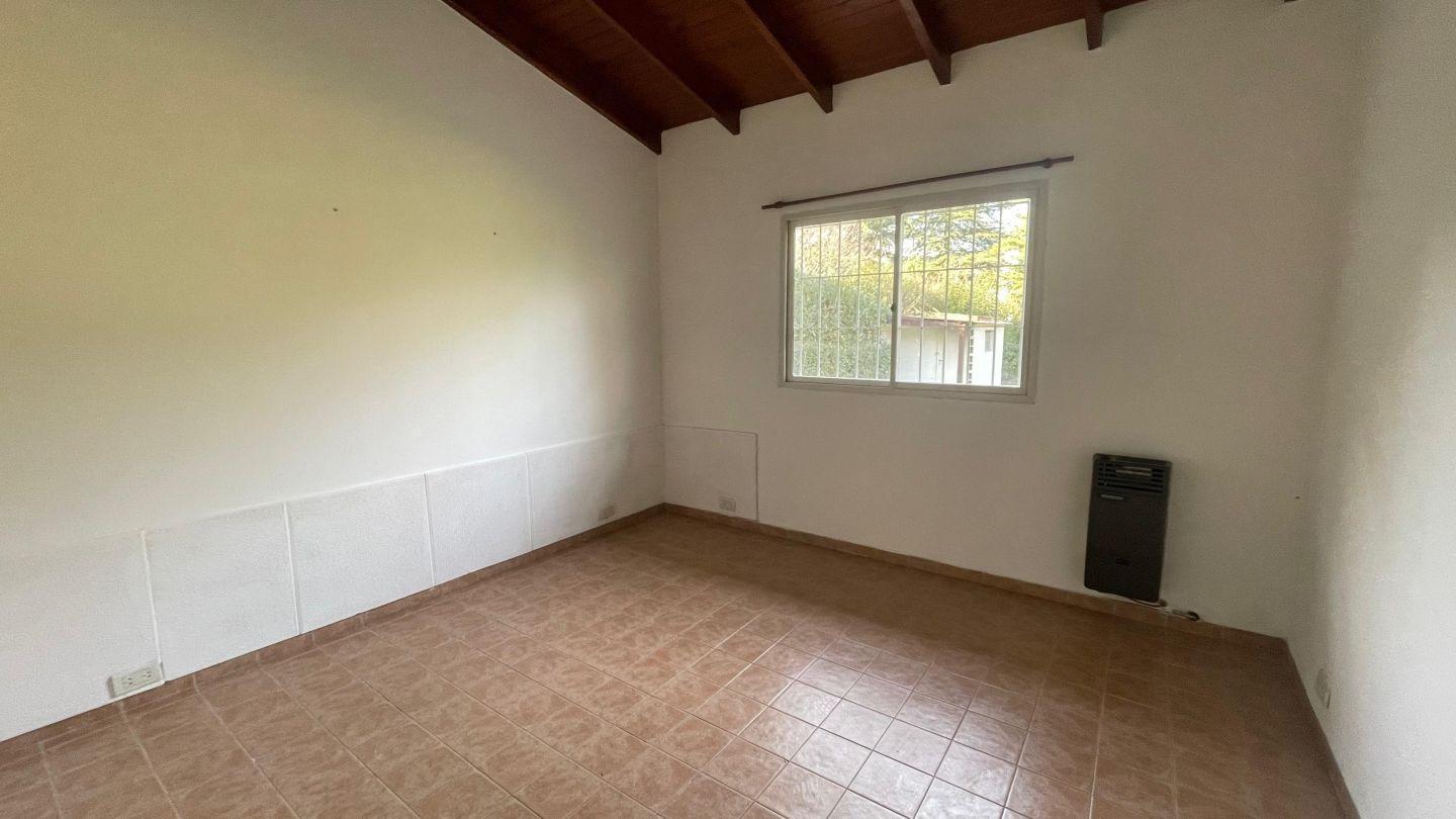 Foto de Casa 3 ambientes. | AV EL MIRADOR al 400, imagen 4