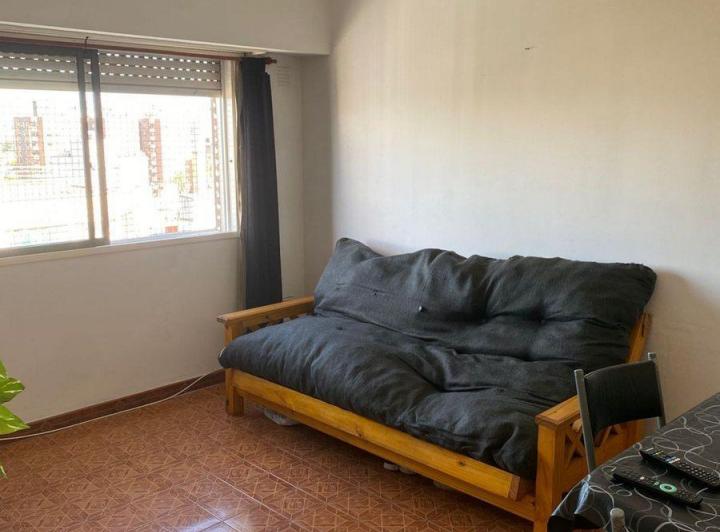 VENTA 2AMB EXCELENTE UBICACION GRAL SAN MARTIN 5