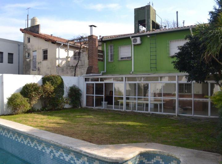 ALQUILER CASA 6 AMBIENTES 3 DOR. C/JARDIN Y PILETA 3