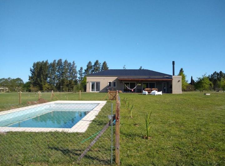 ALQUILER TEMPORARIO, CASA EN BARRIO CERRADO 4