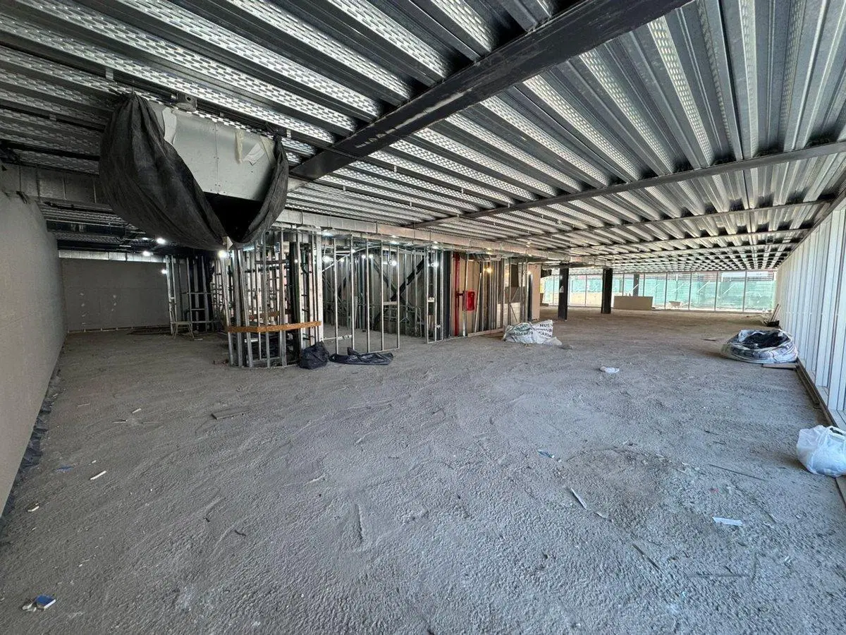 ALQUILER LOCAL COMERCIAL/OFICINAS  MARTINEZ 5