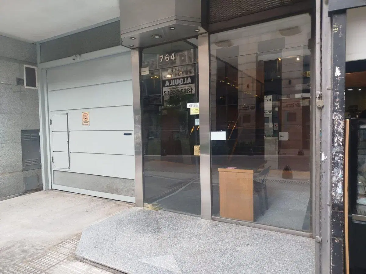 VENTA DEPARTAMENTO 2 AMBIENTES RETIRO 2