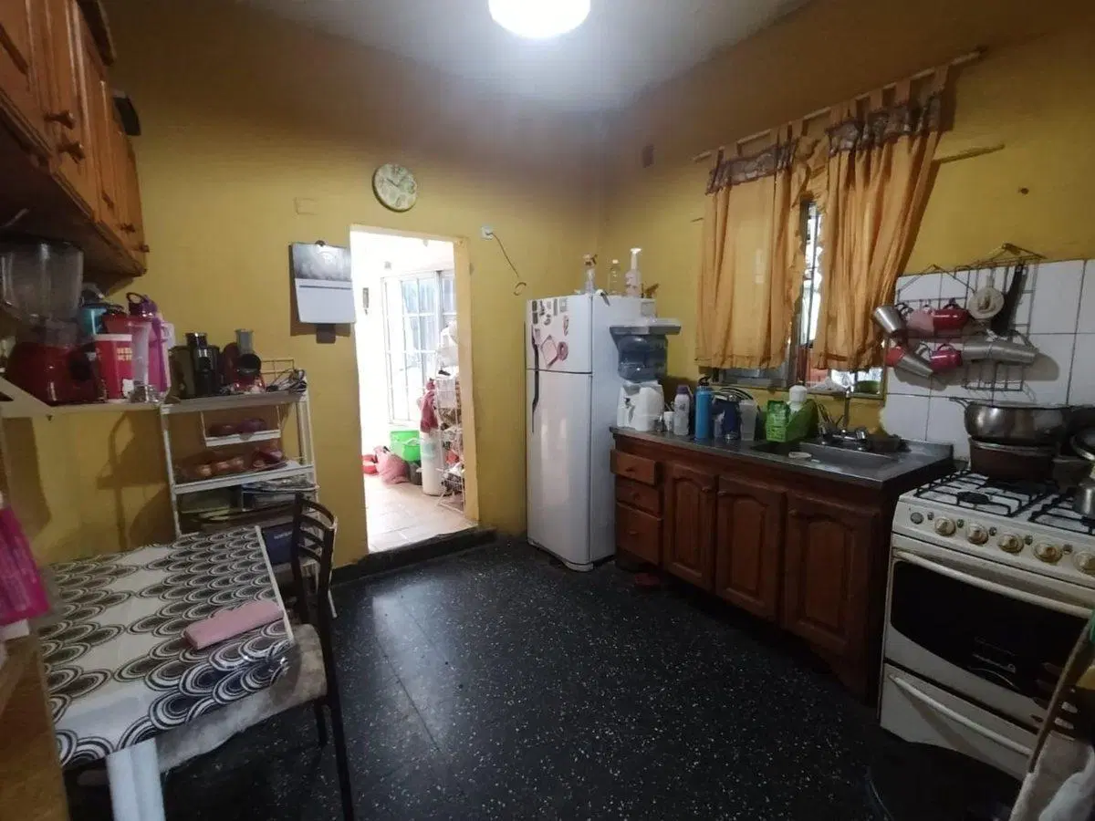 VENTA Casa Multifamiliar en Villa Ballester 5