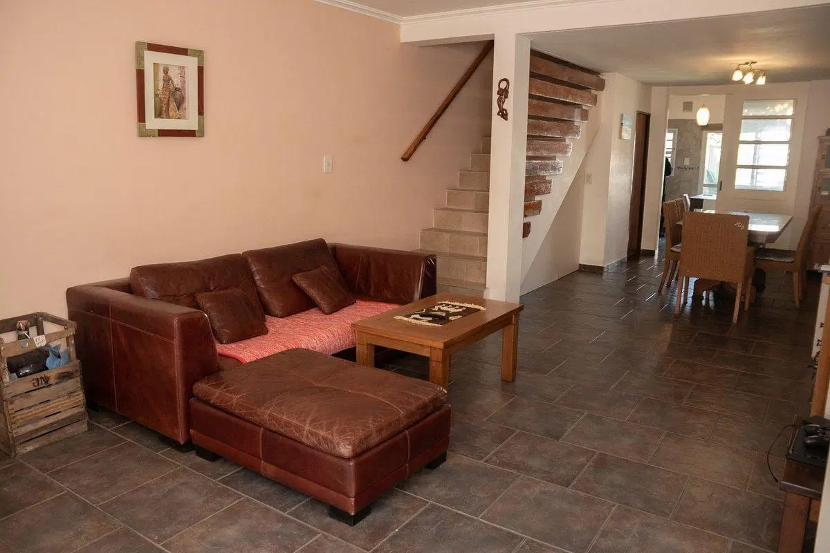 VENTA DUPLEX 5 AMBIENTES - CARAPACHAY 5