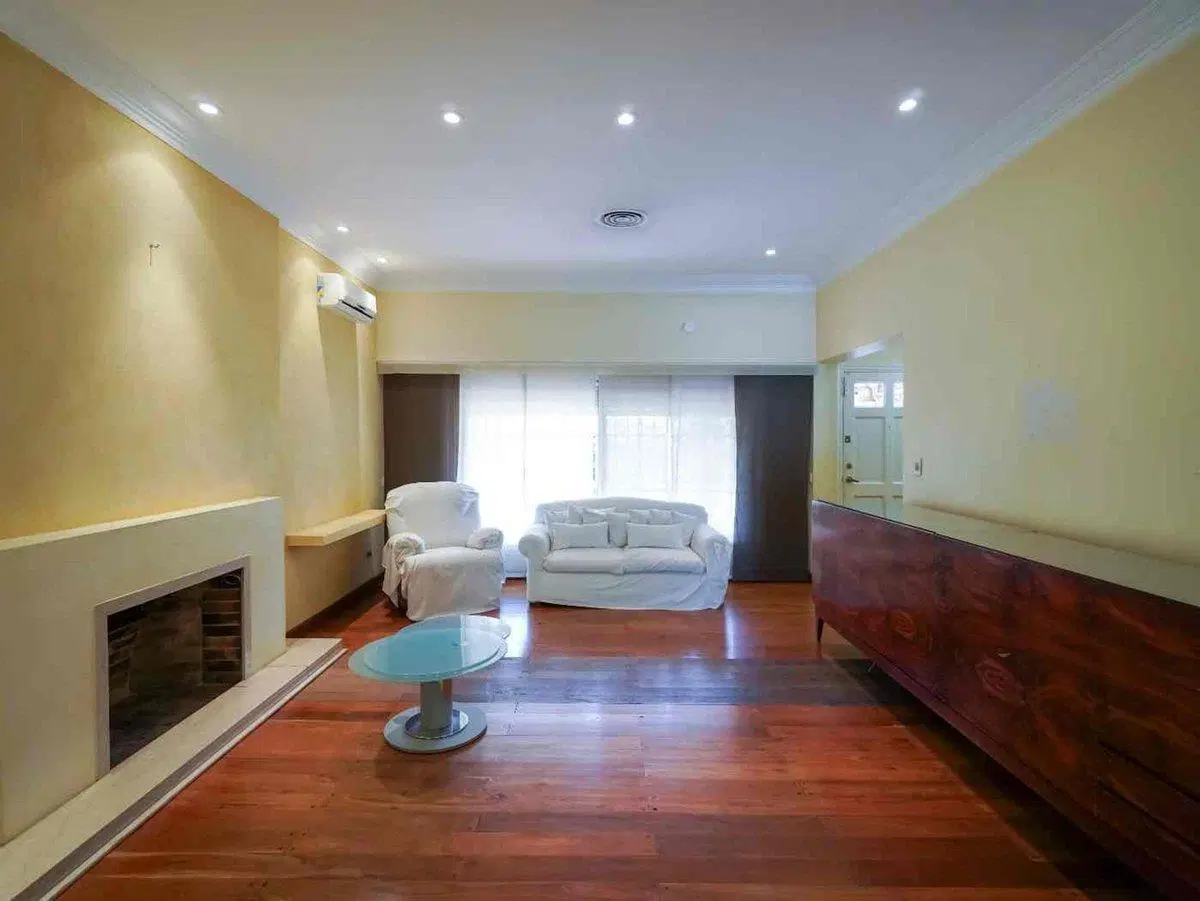 Casa en alquiler en la mejor zona de Olivos 4