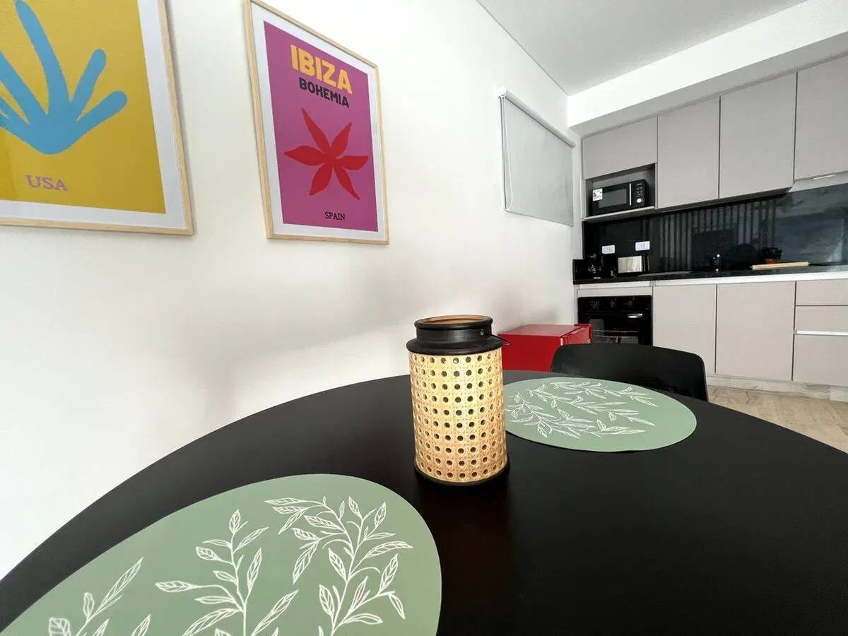 Monoambiente con Balcón 8