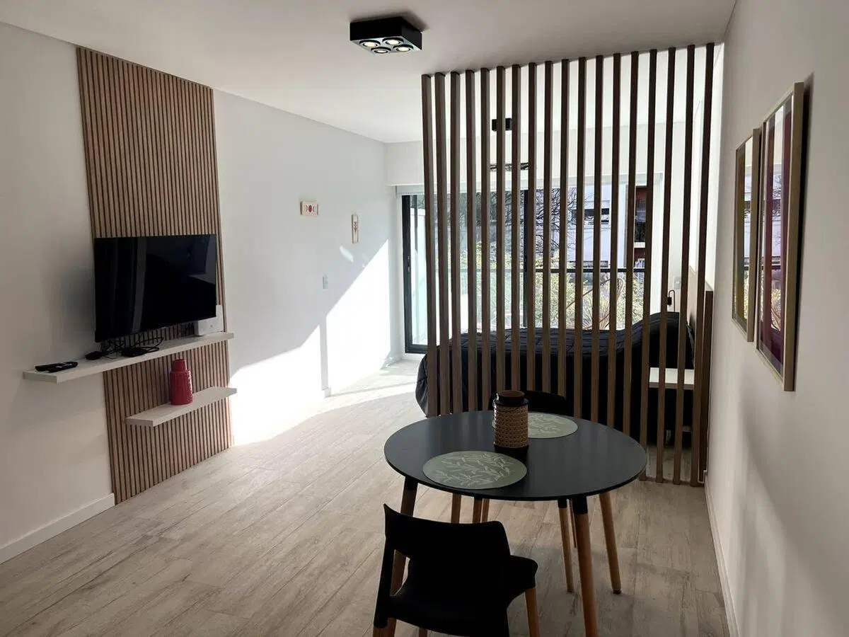 Monoambiente con Balcón 2