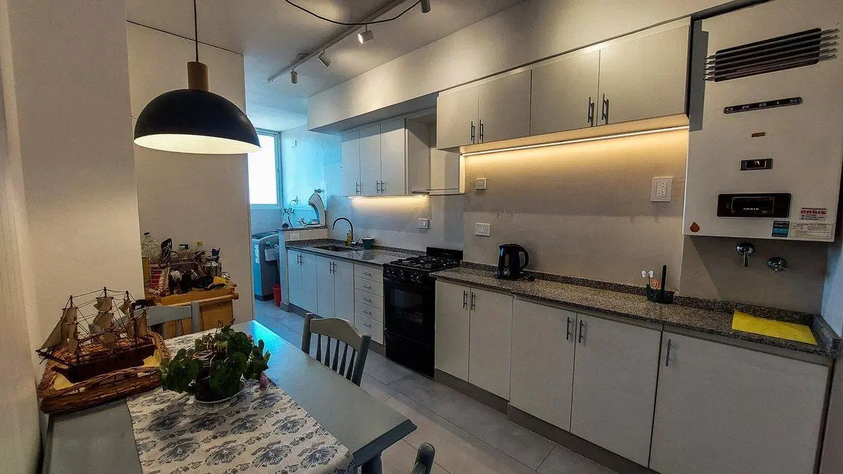 VENTA DEPARTAMENTO 4 AMB PISO ALTO C/ COCHERA 4