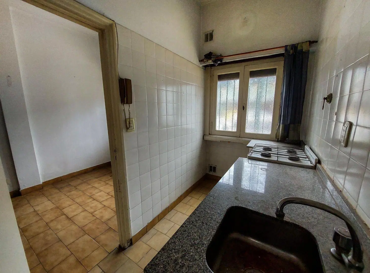 Departamento en venta en PB al frente con Patio 4