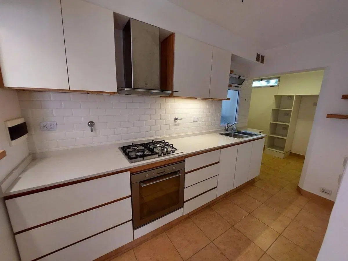 DPTO. 3 AMBIENTES EN VENTA EN FLORIDA C/ JARDIN 3