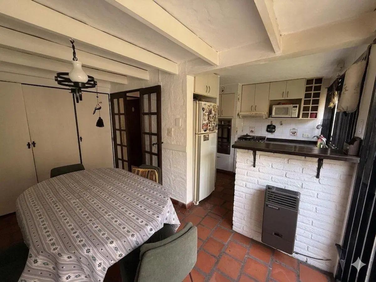 VENTA CASA PH , JARDIN , 4 AMB, MARTINEZ 2