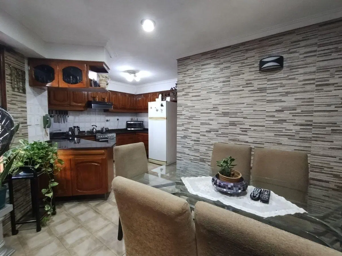 VENTA Casa Multifamiliar 5 Amb, José León Suárez 5
