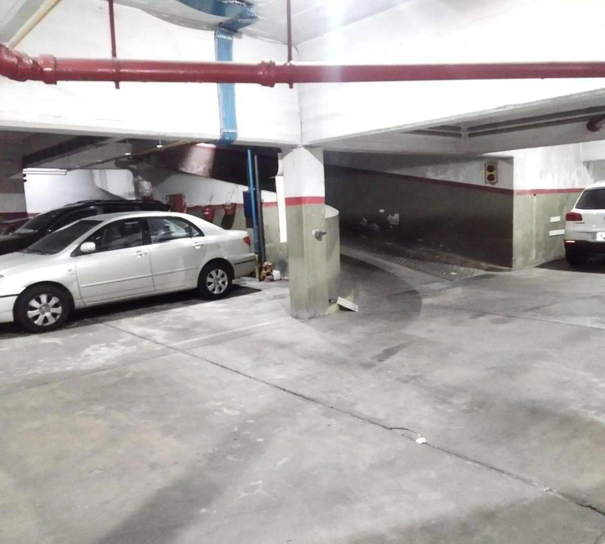 VENTA COCHERA - San Isidro NUEVO PRECIO!!