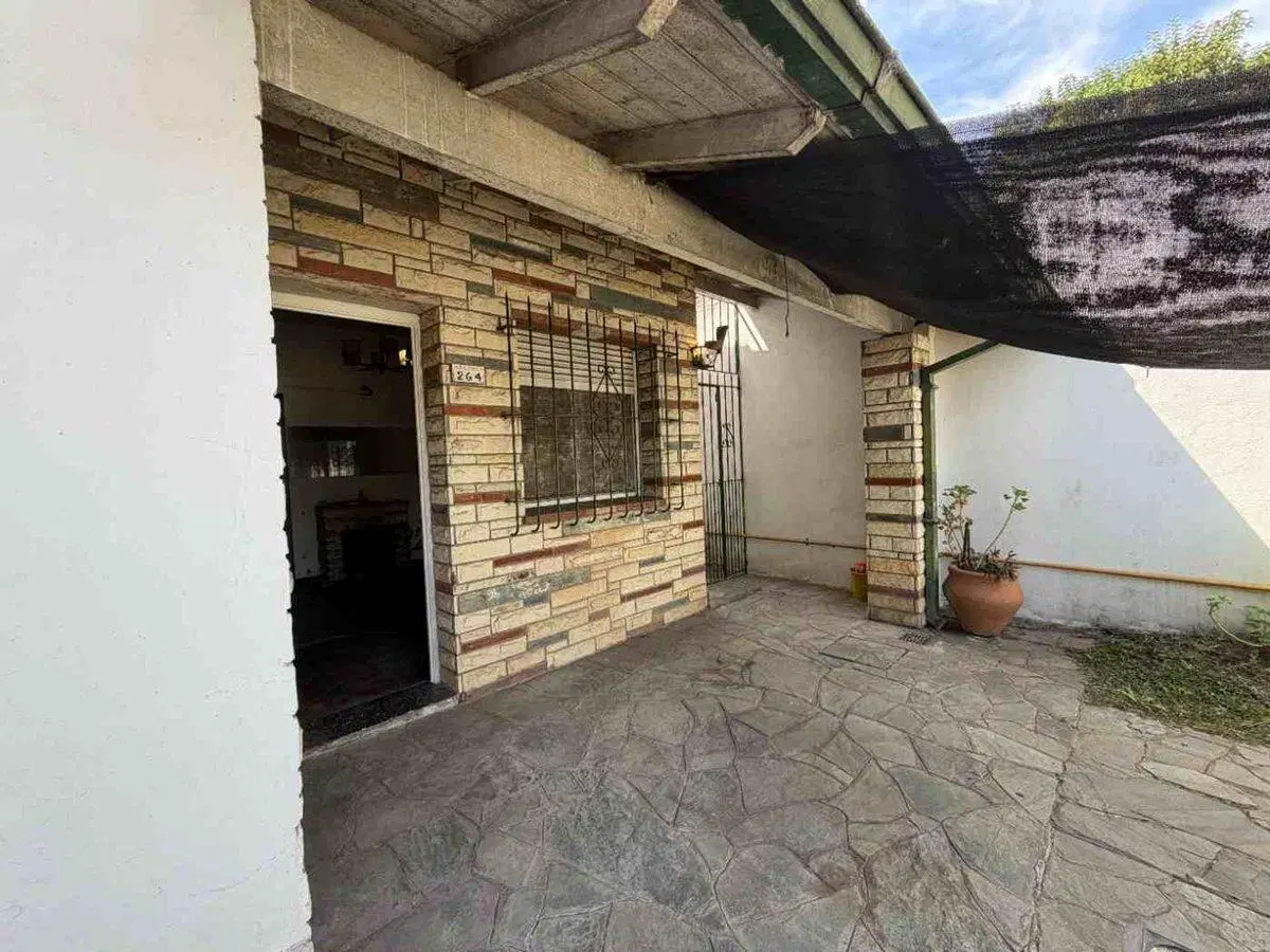 VENTA CASA A REFACCIONAR OPORTUNIDAD ÚNICA 333 M² 2