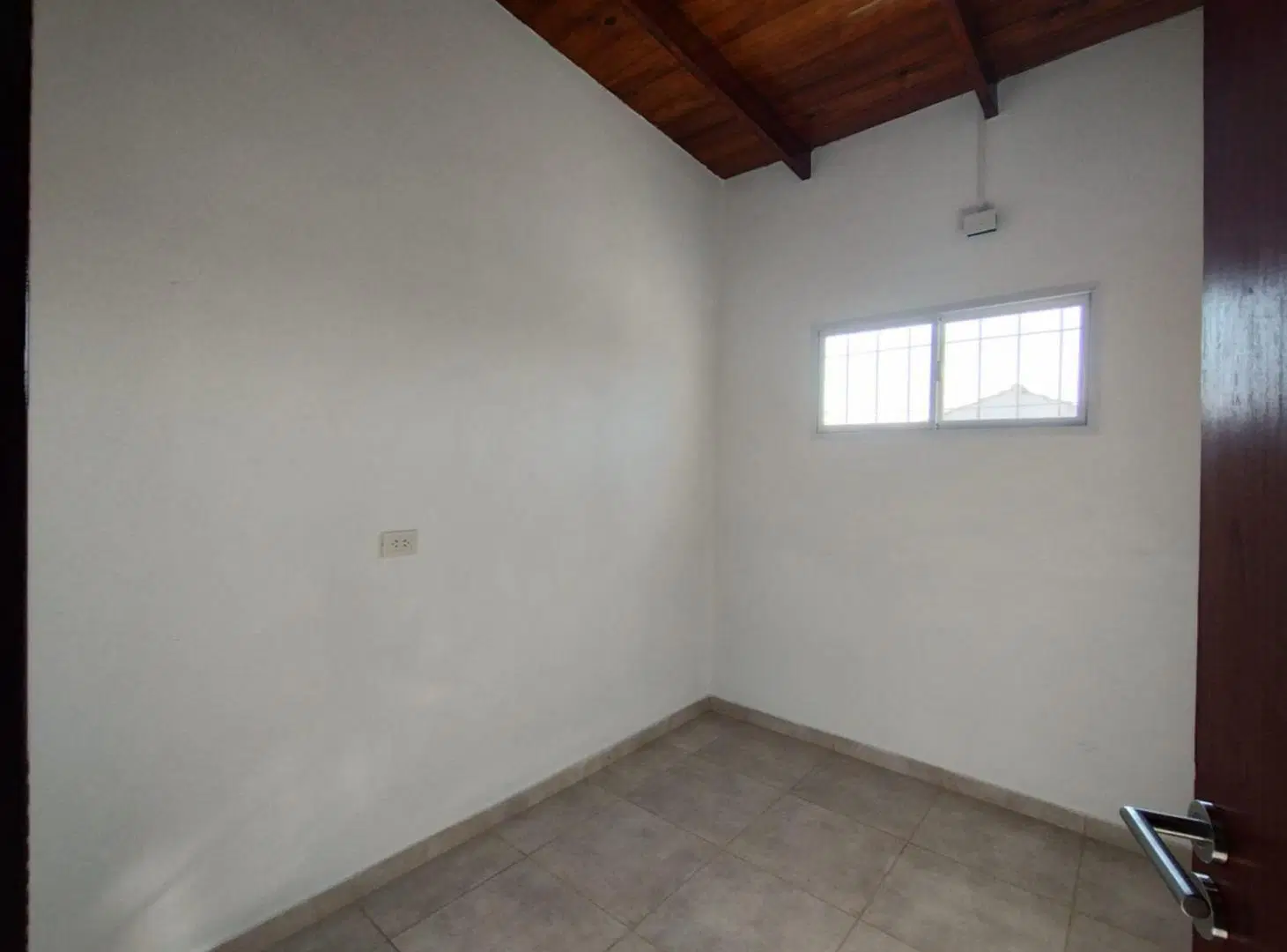 ALQUILER - PH 2 Ambientes, 1° piso. Villa Adelina 5