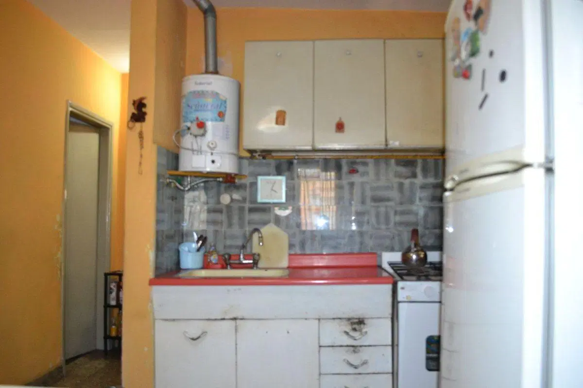 VENTA Casa 2Amb o terreno (lote propio de 10x20) 2