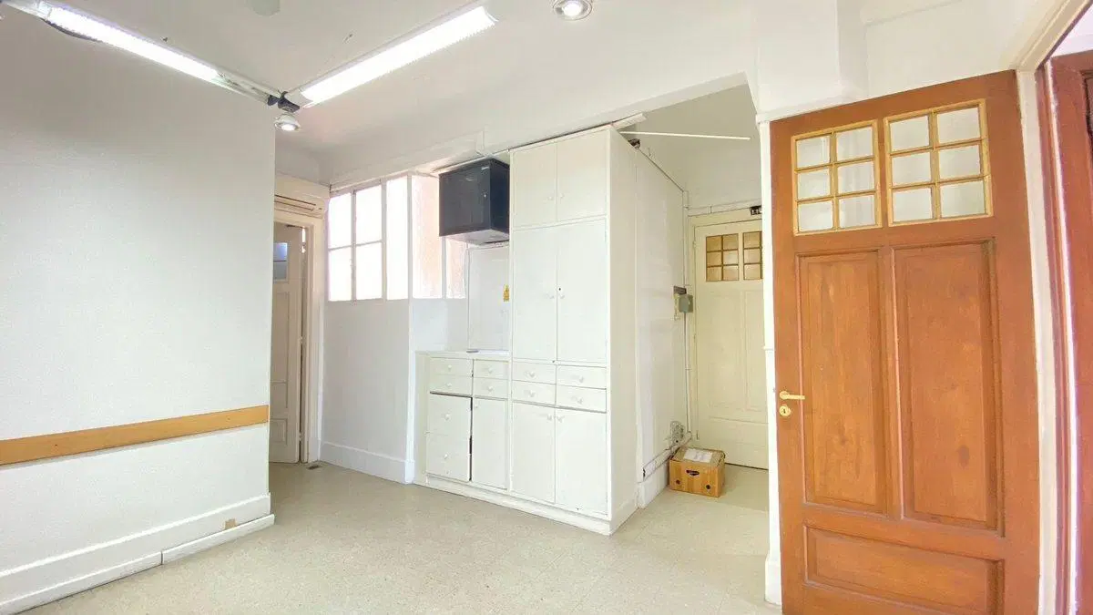 Oficina en Venta Apto Vivienda Microcentro 8