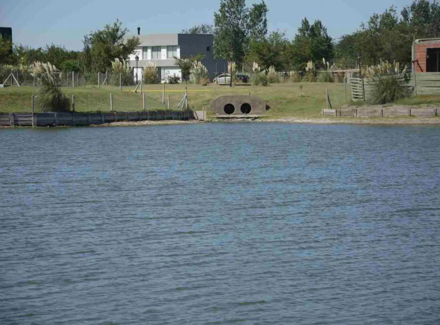VENTA LOTE A LA LAGUNA SAN SEBASTIAN PILAR AREA11 5