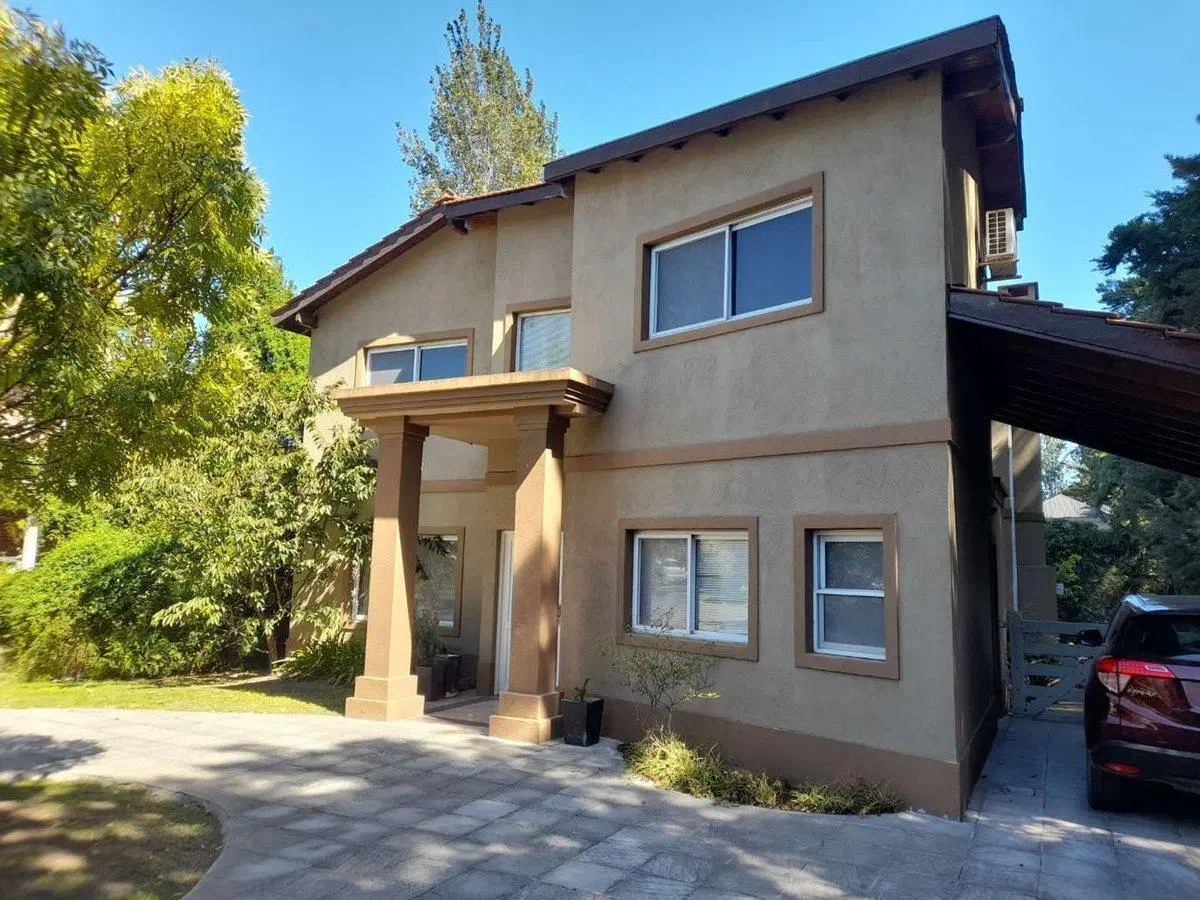 VENTA Casa 5 ambientes, Barrio La Delfina, Pilar 8