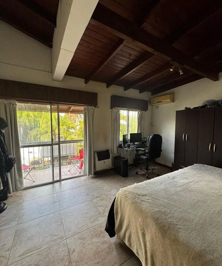 Venta Casa Bella Vista con Quincho y Pileta 5