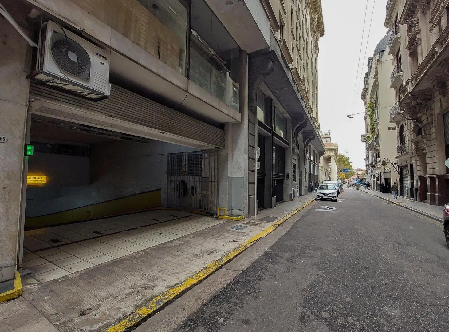 VENTA COCHERA MICROCENTRO VALET PARKING - UF 132 5