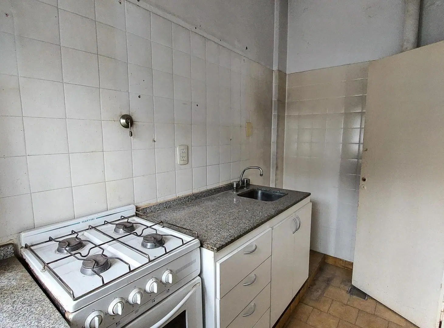 Departamento en venta en PB al frente con Patio 5